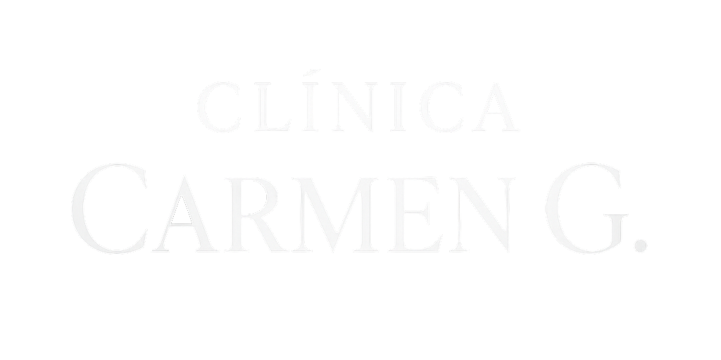 logo clínica carmen